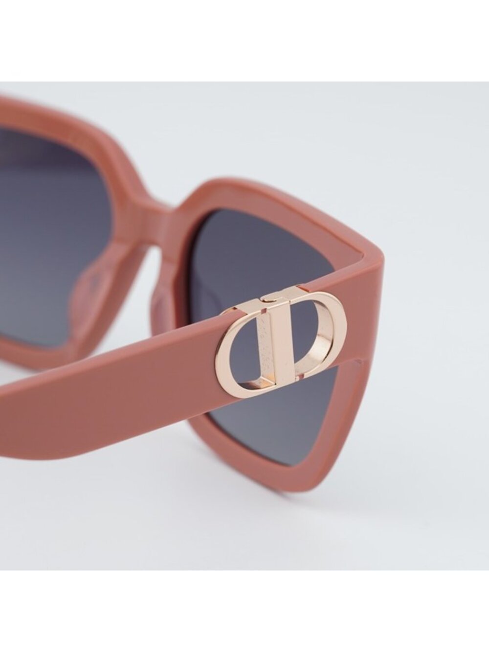 Dior 30MONTAIGNE S8U 40A1 Sunglasses Pink Square Frame, Smoke Lenses - Picture 4 of 11